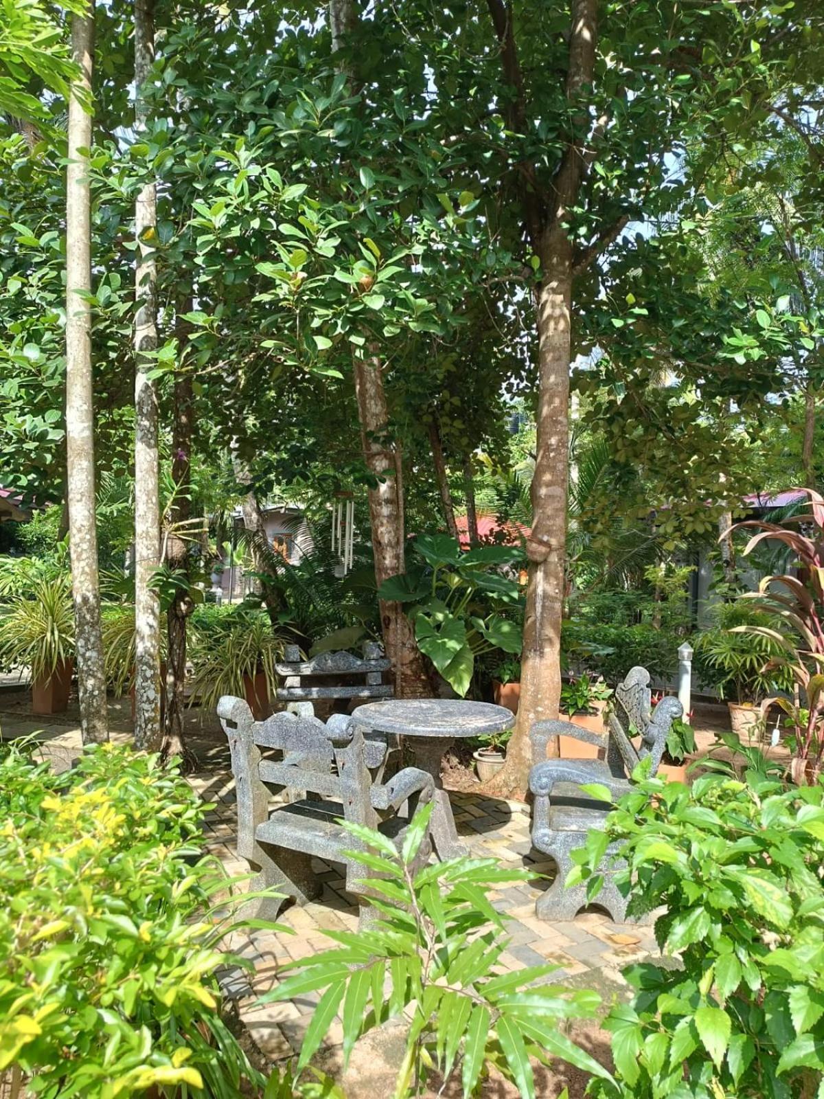 Avalon Village Resort Индурува Екстериор снимка