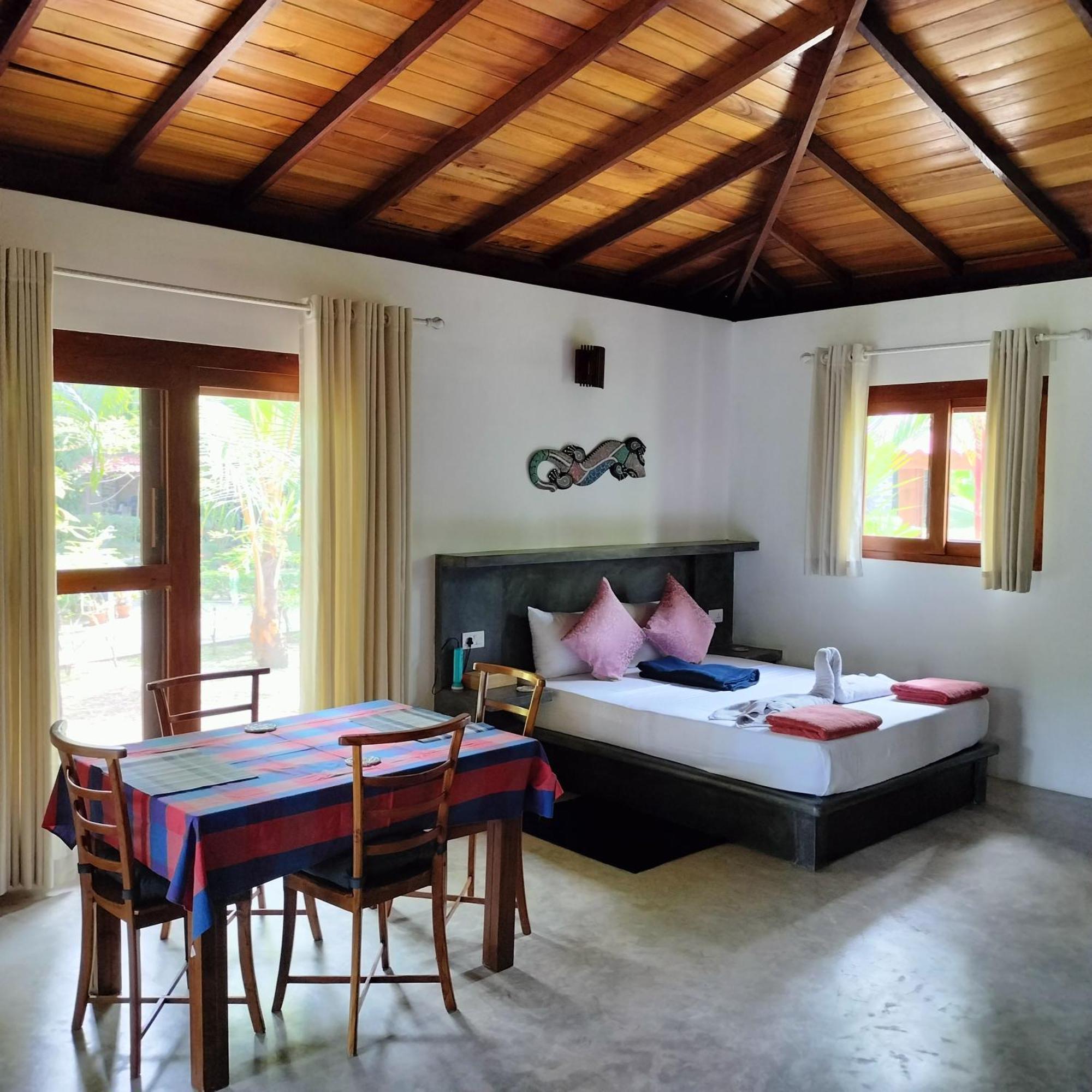 Avalon Village Resort Индурува Екстериор снимка